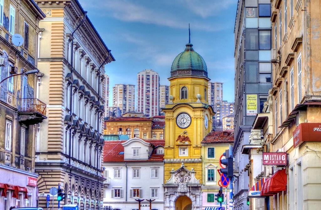 Apartments Sky Rijeka Extérieur photo